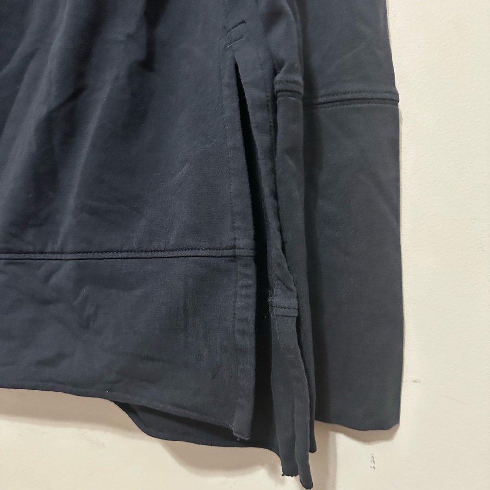 Greyson Women's Navy Long Sleeve Pima Cotton Blend Performance Top Size Small - Picture 4 of 15